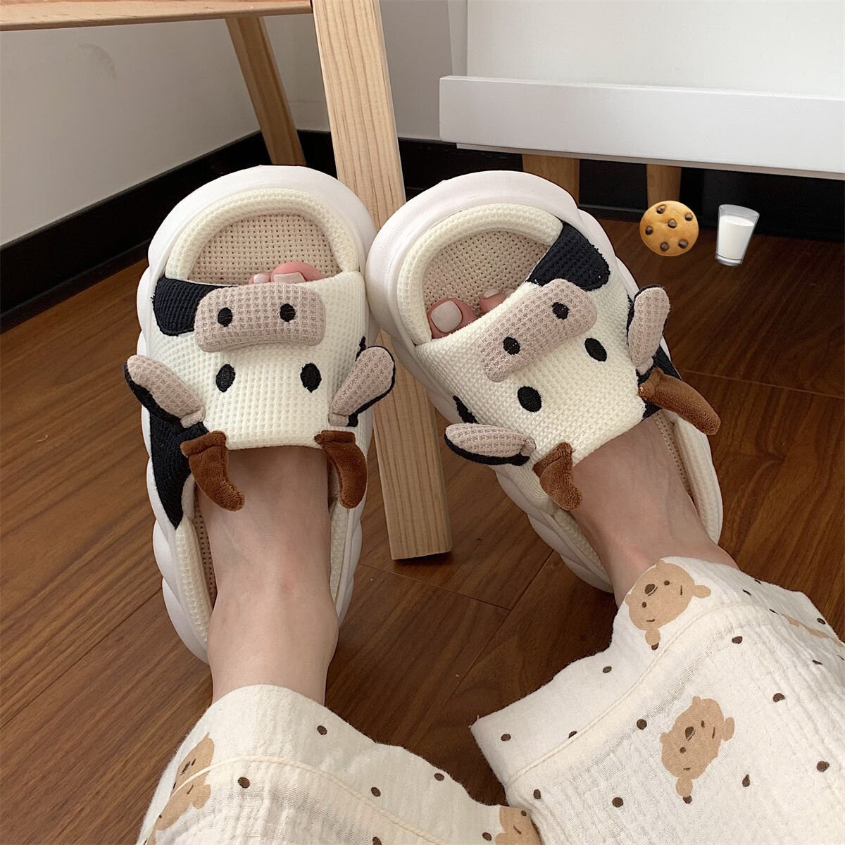 Cute Cow Slippers | Moo Slippers | Animal Slippers | Fluffy and Cozy